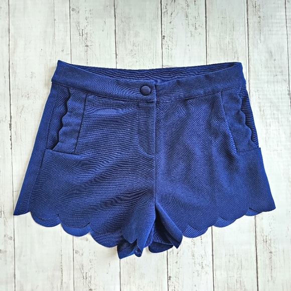 Annabella Pants - Fransesca's Annabella Scalloped Navy Blue Shorts Pockets Stretchy Summer Size S